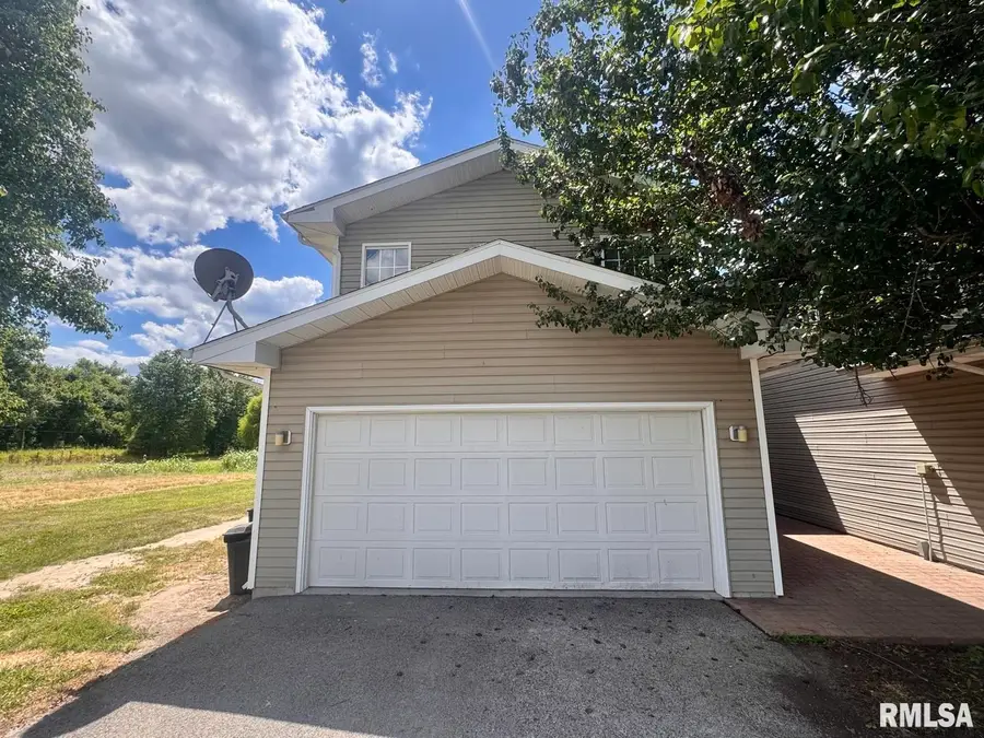 713 Savannah Avenue, Herrin, IL 62948 - #2