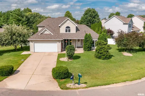 415 Mackenzie Place, Germantown Hills, IL 61548