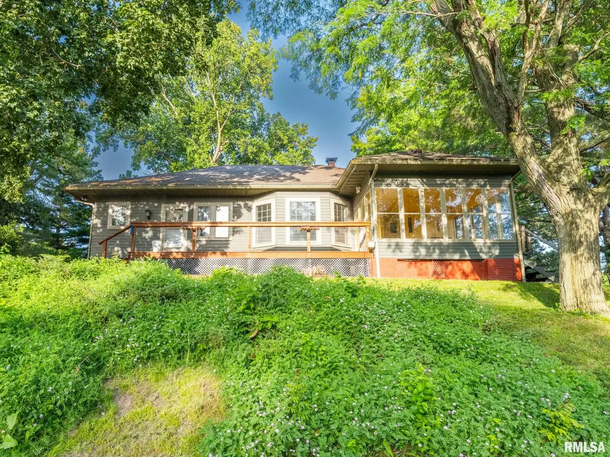 399 W Walnut Street, Canton, IL 61520 - #1