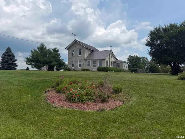 2121 County Road 2900 E Road, Blandinsville, IL 61420