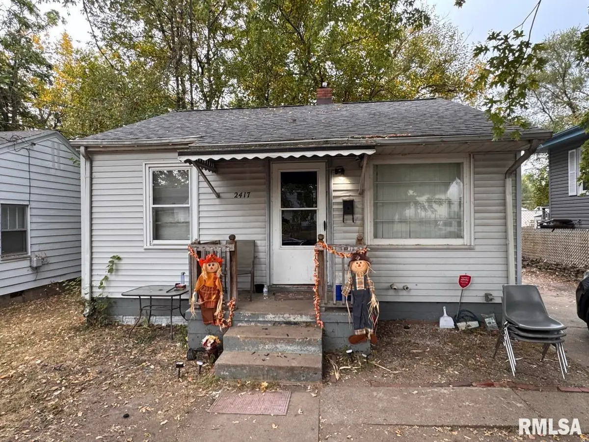 2417 W Ann Street, Peoria, IL 61605 - #1