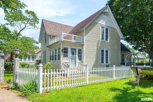 1206 N Santa Fe Avenue, Chillicothe, IL 61523
