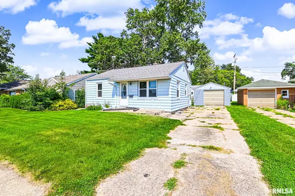1412 N 11th Street, Pekin, IL 61554