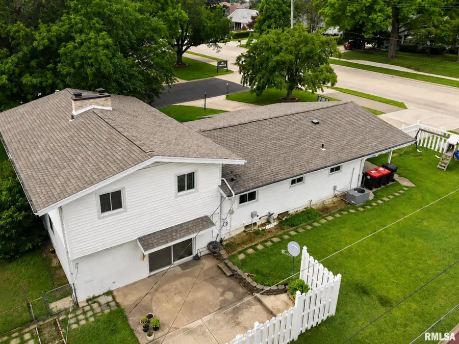 4826 N Bigelow Street, Peoria, IL 61614 - #2