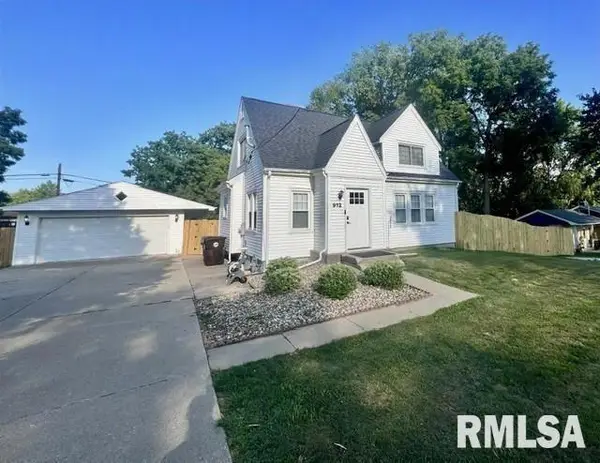 912 S Stewart Street, Creve Coeur, IL 61610