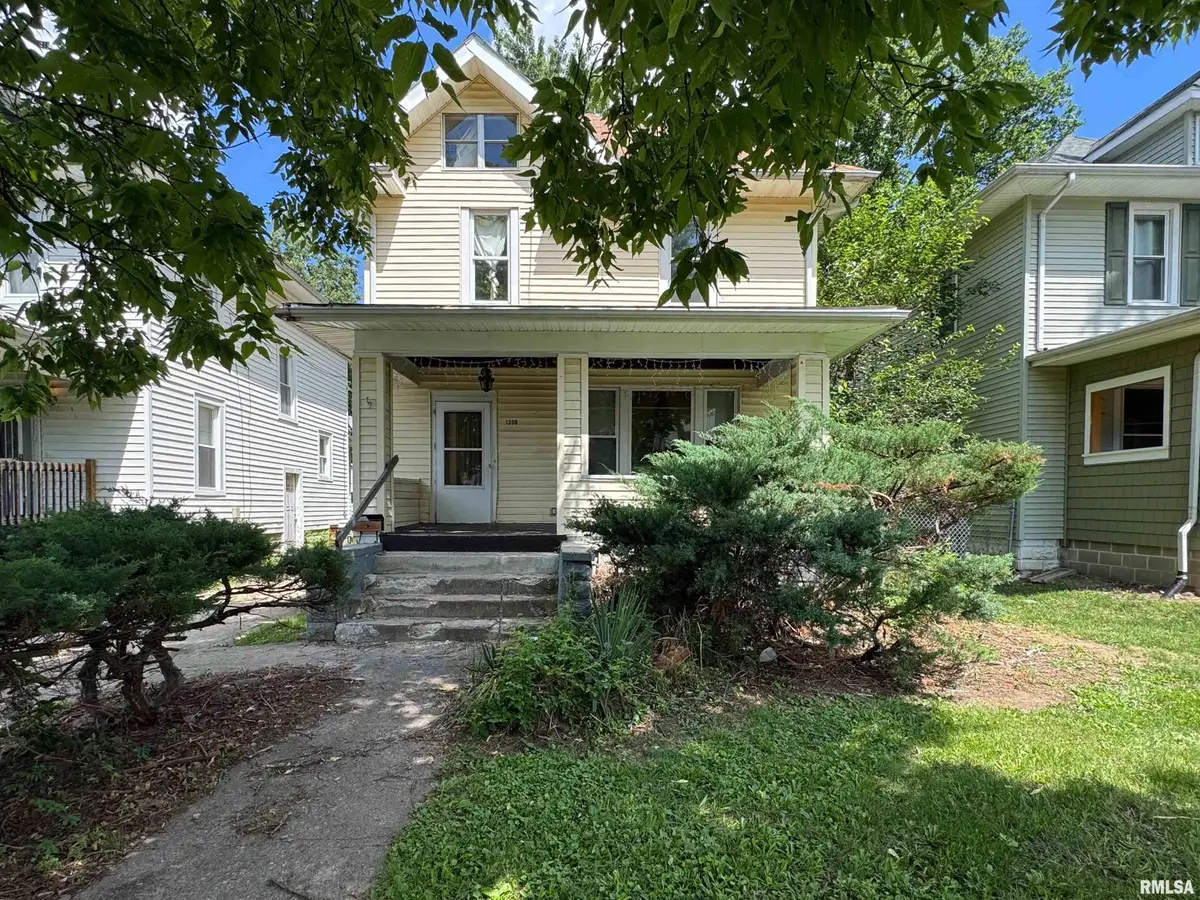 1208 N Bourland Avenue, Peoria, IL 61606 - #1