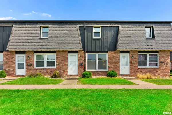 1919 Canterbury Drive #K, Washington, IL 61571