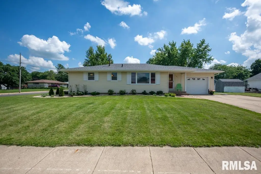 801 W Randolph Street, Roanoke, IL 61561 - #1