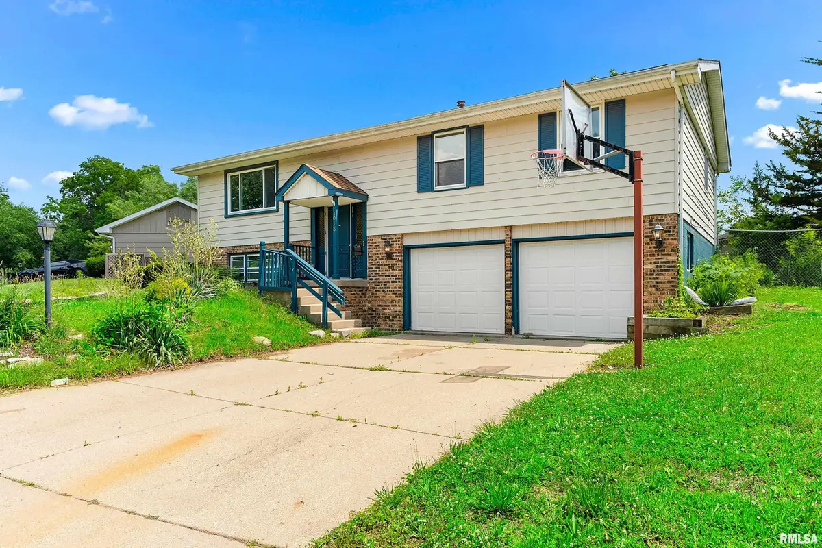 3018 Wardcliffe Drive, Peoria, IL 61604 - #1