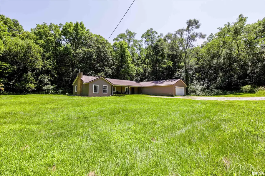 1562 Spring Bay Road, East Peoria, IL 61611 - #3