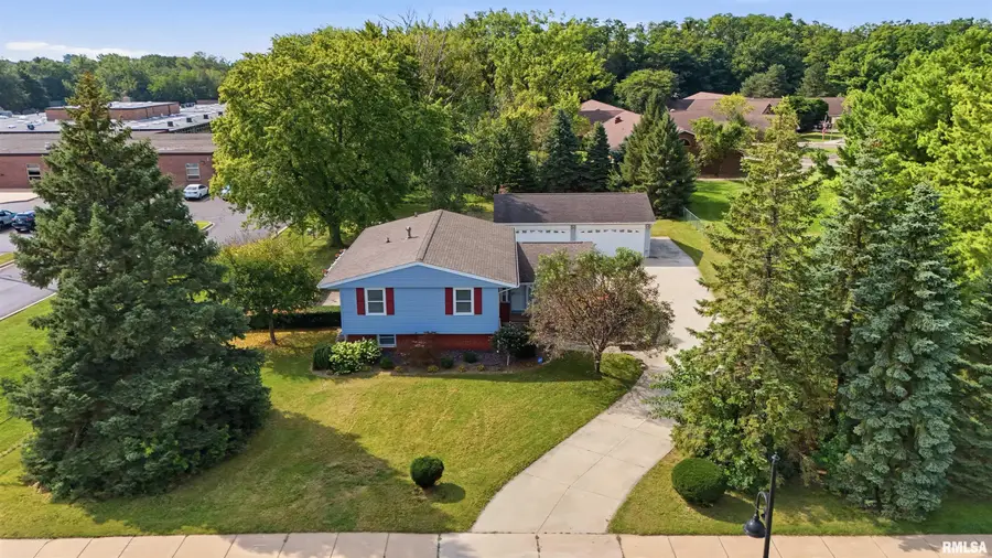 1428 W Northmoor Road, Peoria, IL 61614 - #3