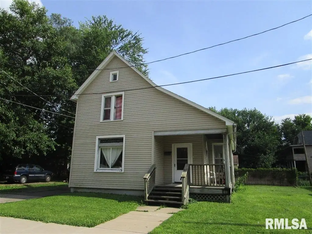 610 W Columbia Terrace, Peoria, IL 61606 - #1