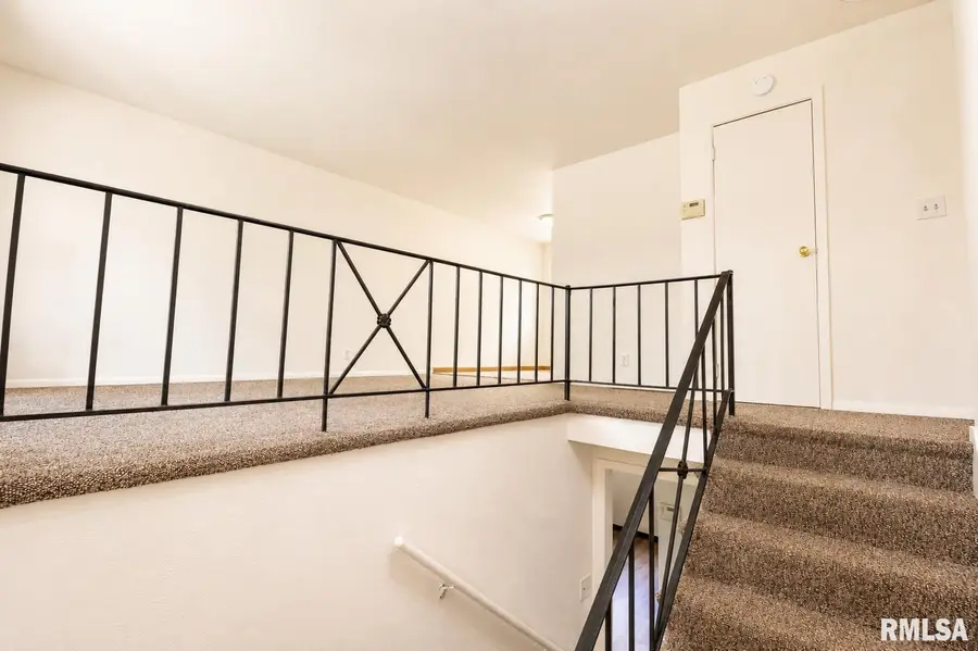 3800 W Brighton Avenue, Peoria, IL 61615 - #2