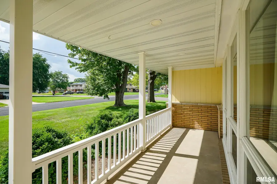 4402 N Nelson Drive, Peoria, IL 61614 - #3