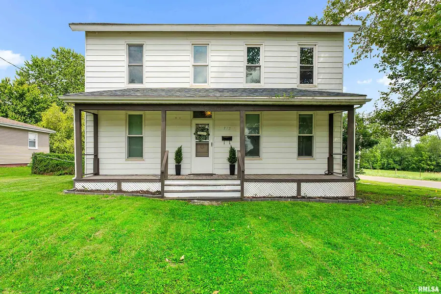 712 S Main Street, Abingdon, IL 61410 - #2
