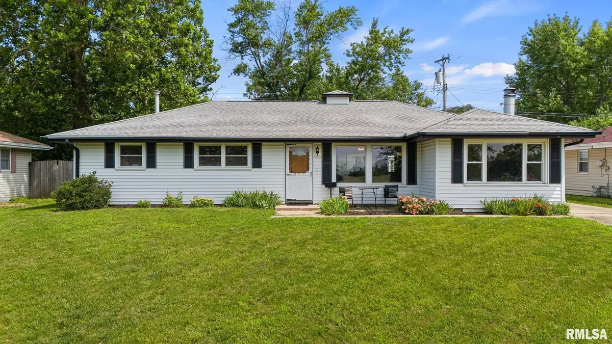 2103 W Cimarron Drive, Peoria, IL 61614 - #1