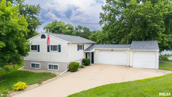5 Galvin Court, Pekin, IL 61554