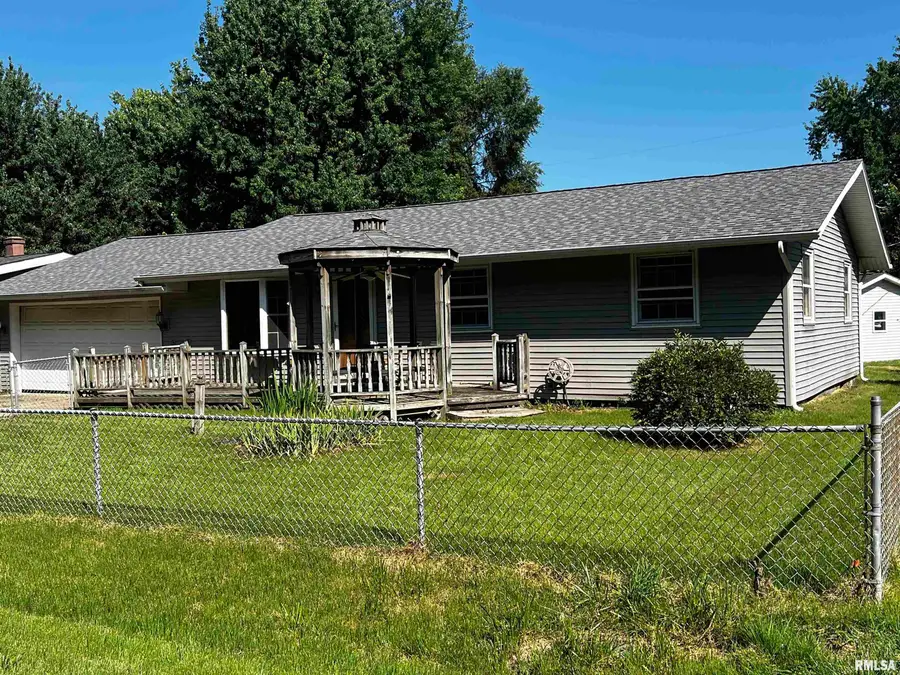 3943 Lakeview Drive, Manito, IL 61546 - #2