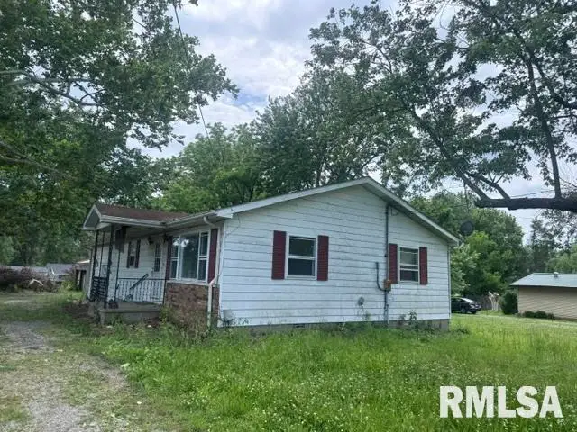 518 N Fife Street, Carrier Mills, IL 62917 - #1