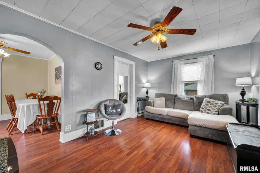 1010 E Samuel Avenue, Peoria Heights, IL 61616 - #2