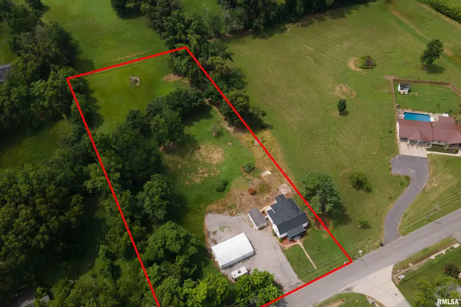 813 Dorris Heights Road, Harrisburg, IL 62946 - #3