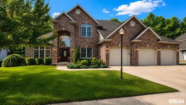 5720 W Forestwood Drive, Peoria, IL 61615