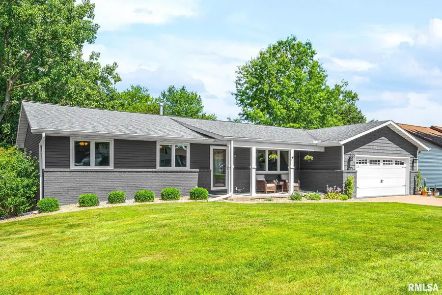 608 N Wood Thrush Drive, Peoria, IL 61604 - #2