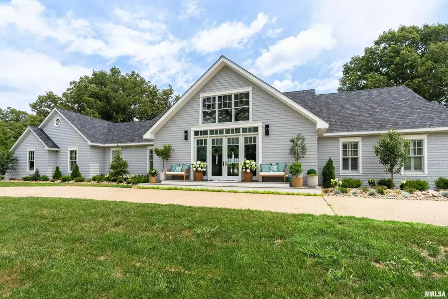 12 Cherry Tree Place, Harrisburg, IL 62946 - #2