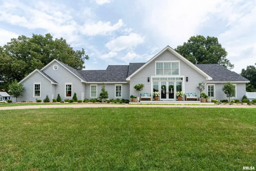 12 Cherry Tree Place, Harrisburg, IL 62946 - #3