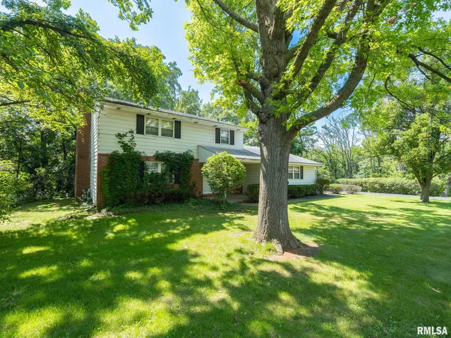 3026 W Greenbrier Lane, Peoria, IL 61614-3246 - #2