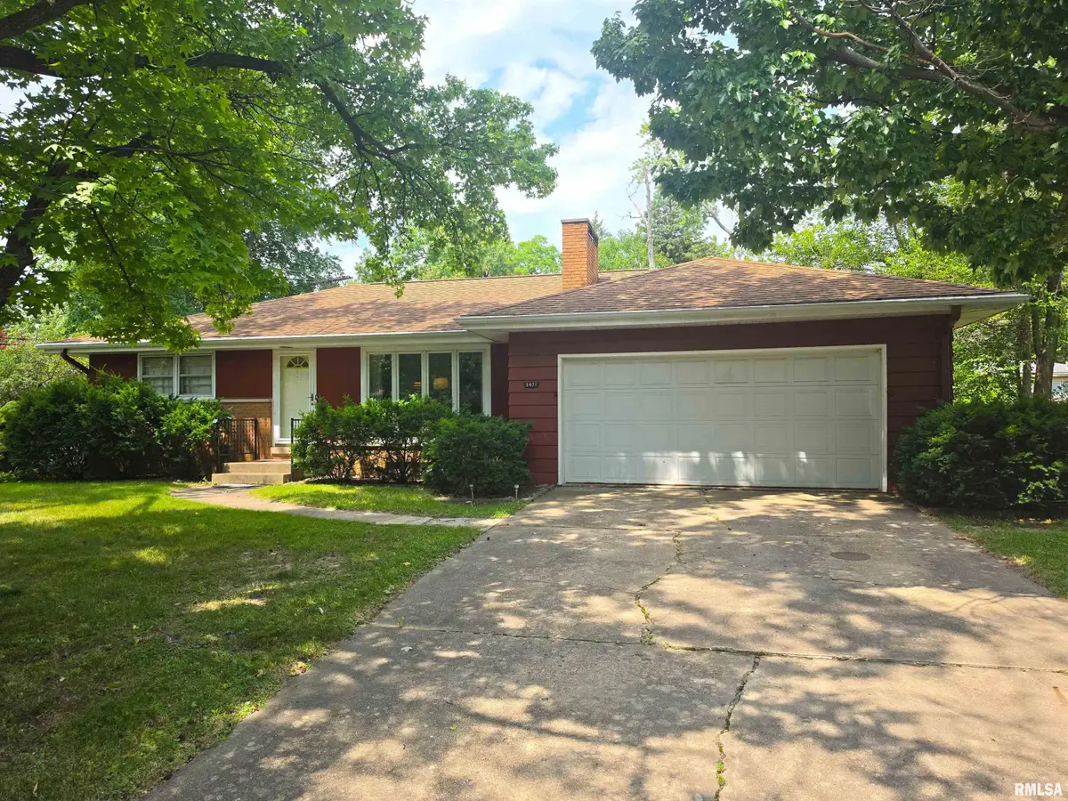 3971 N Brookside Drive, Peoria, IL 61615 - #1