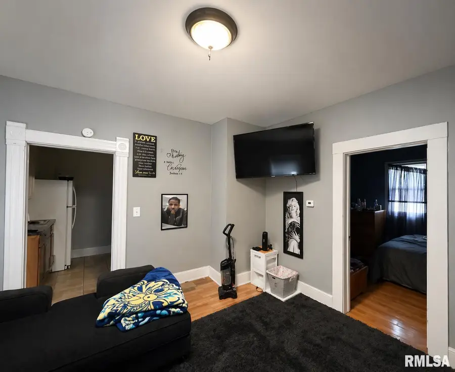 1823-1825 N Linn Street, Peoria, IL 61604 - #2