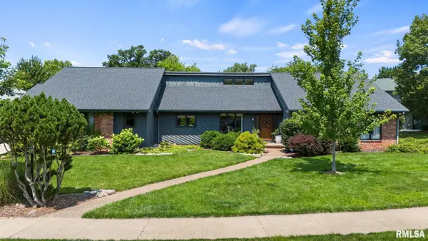 827 W Butterfield Drive, Peoria, IL 61614