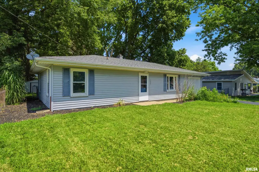 1423 E Melaik Court, Peoria, IL 61615 - #2