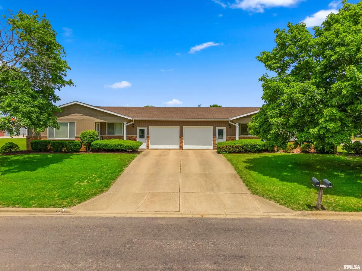 101-103 Nina Court, Pekin, IL 61554 - #1