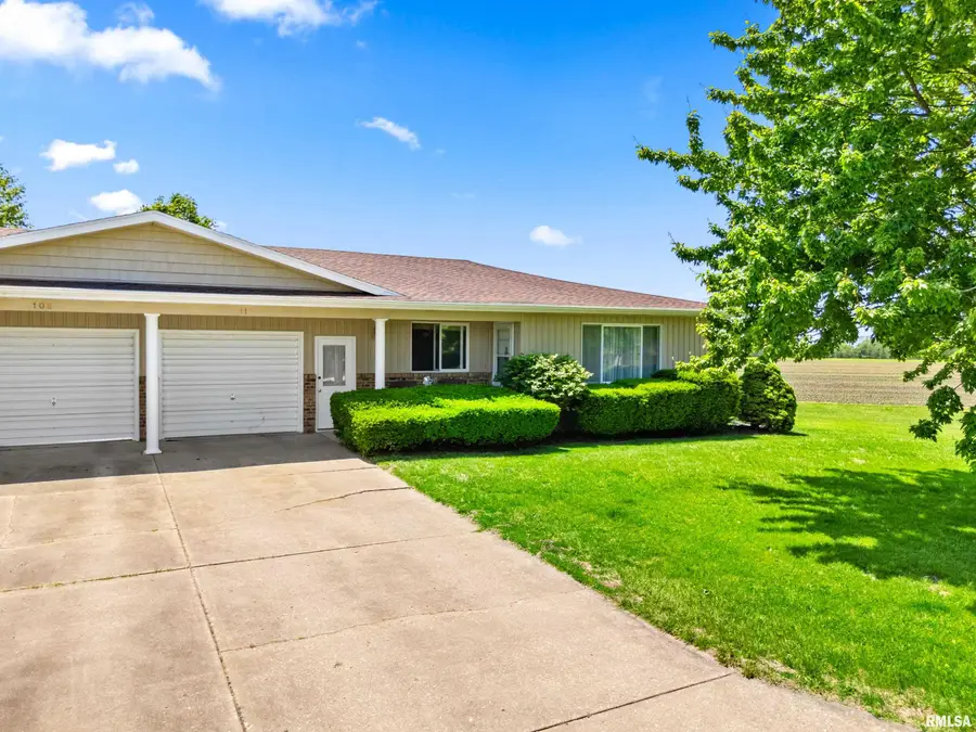 108-110 Nina Court, Pekin, IL 61554 - #2