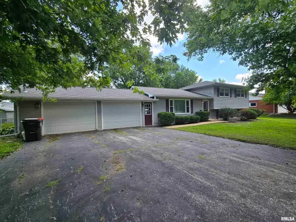 513 S Marion Street, Carthage, IL 62321