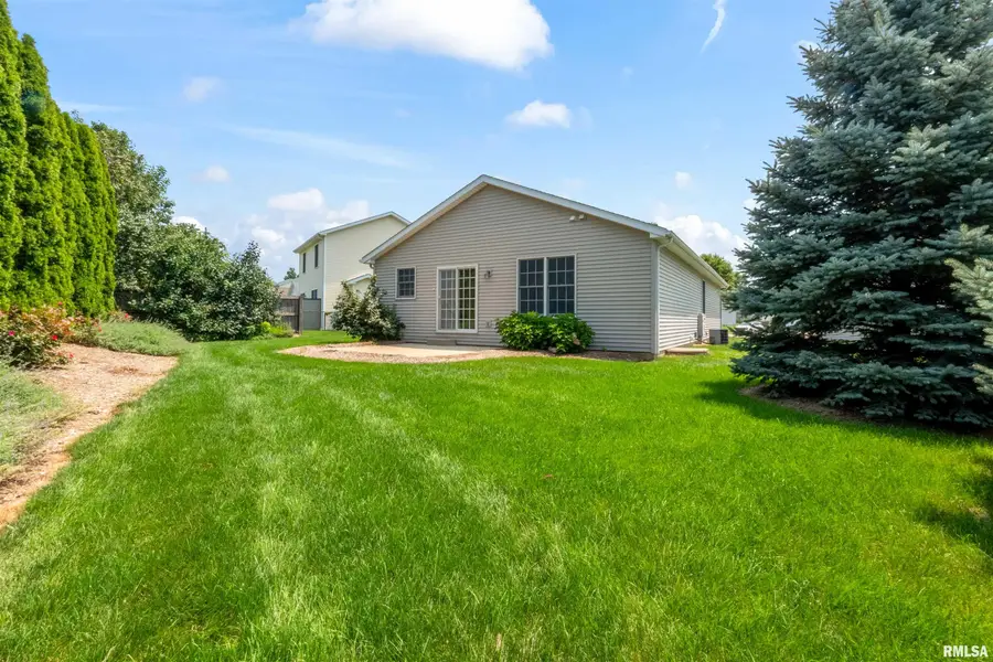 2421 W Jubilee Lane, Dunlap, IL 61525 - #3