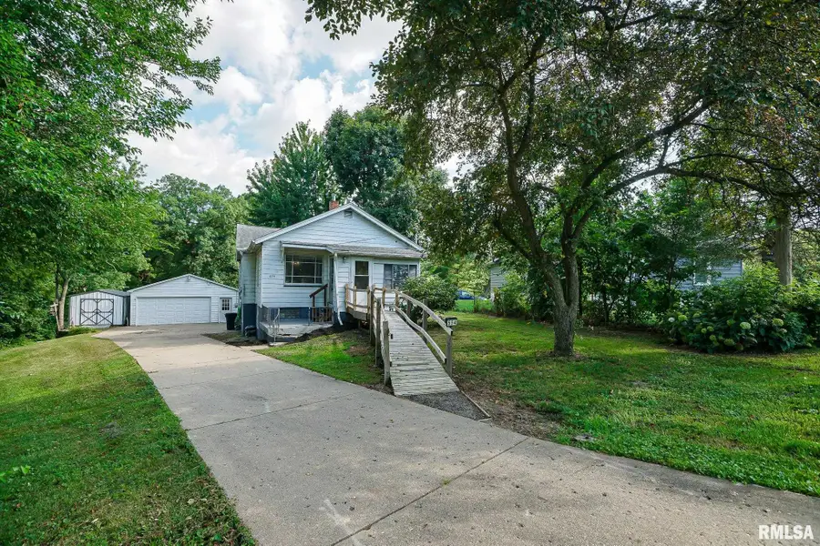 554 S Schweer Court, Peoria, IL 61604 - #2