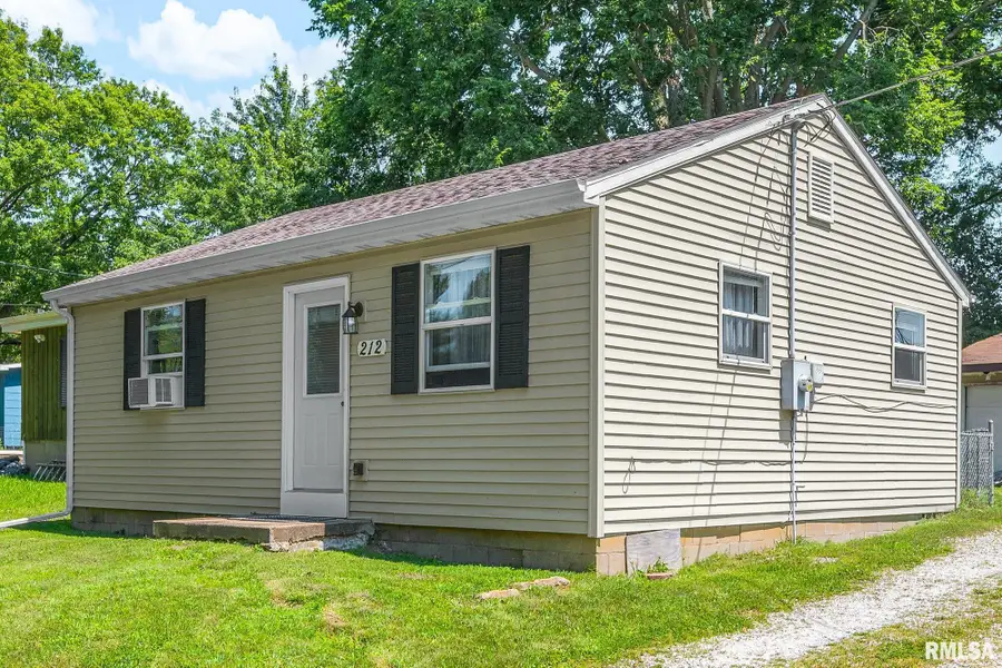 212 Oaklawn Terrace, Creve Coeur, IL 61610 - #2