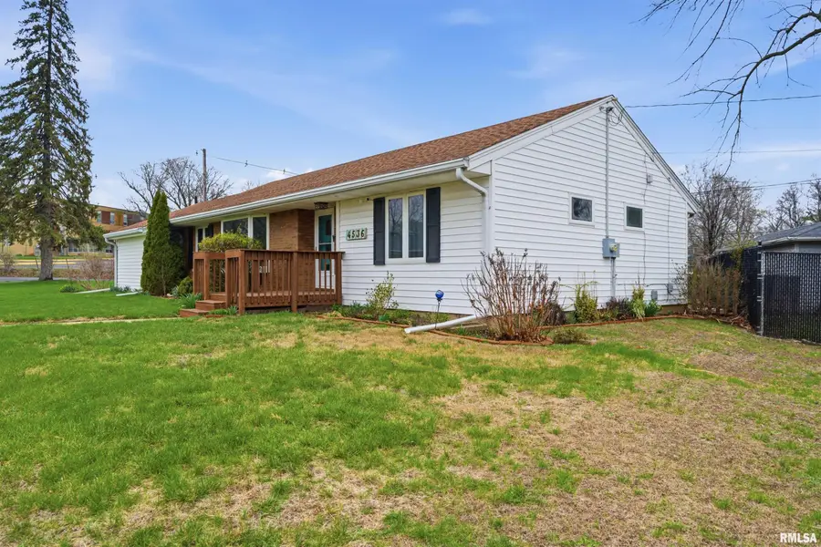 4536 N Bournedale Drive, Peoria, IL 61614 - #2