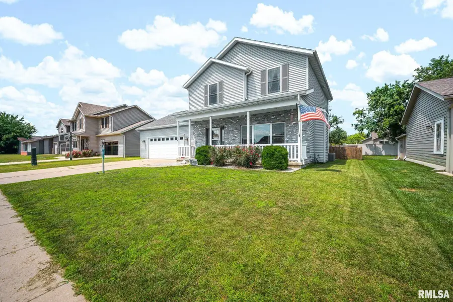 1307 Riverbirch Drive, Chillicothe, IL 61523 - #2