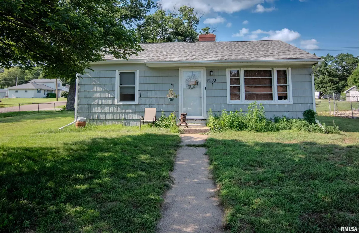 4903 E Richland Avenue, Chillicothe, IL 61523 - #1