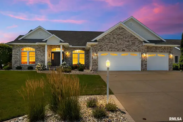 1930 Chestnut Lane, Washington, IL 61571