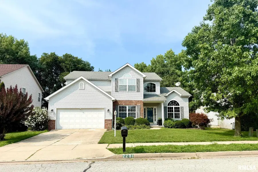 2201 W Casecreek Drive, Peoria, IL 61615 - #2