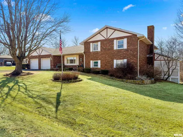 7 Marlee Drive, Canton, IL 61520-0000