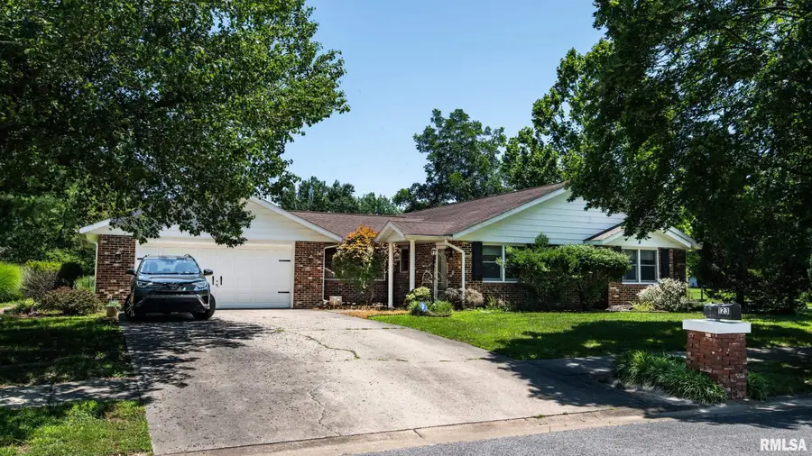123 S Violet Lane, Carbondale, IL 62901 - #2