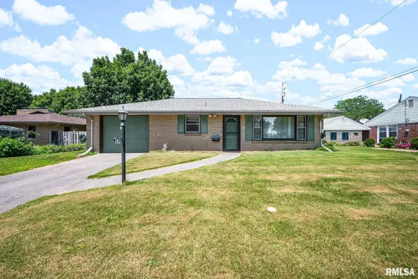 14 Rose Court, Pekin, IL 61554