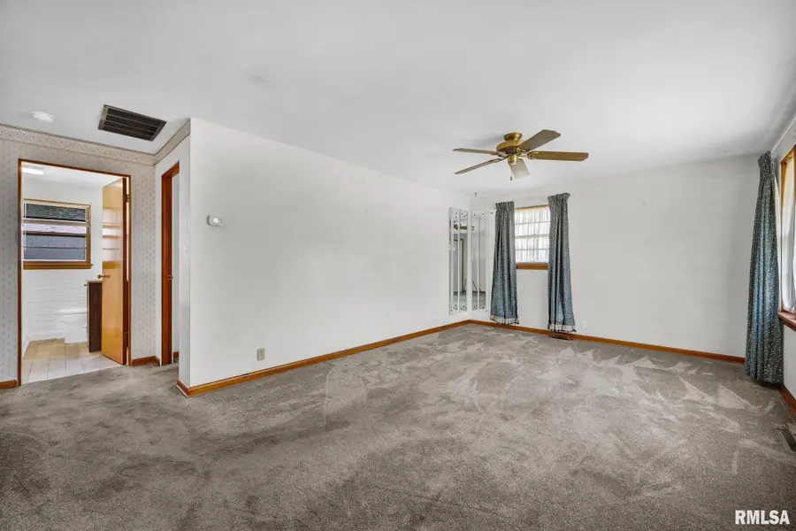 14 Rose Court, Pekin, IL 61554 - #2