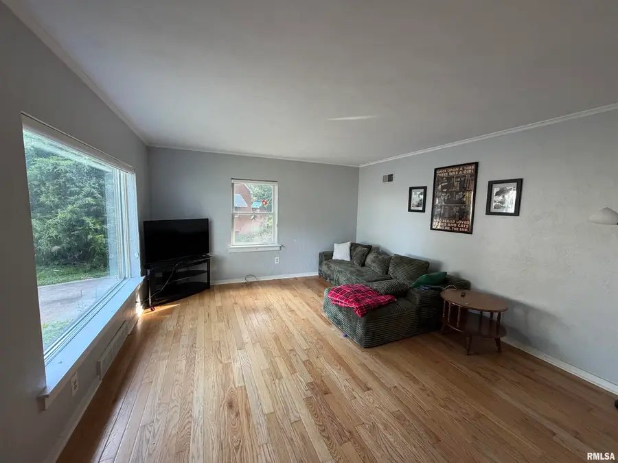 2700 W Wendarm Court, West Peoria, IL 61604 - #3